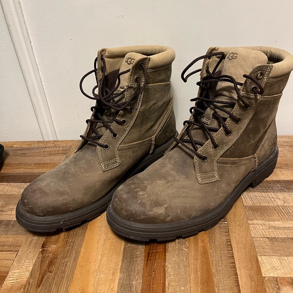 Ugg men’s lace up boot. US size 10 - Picture 3 of 6